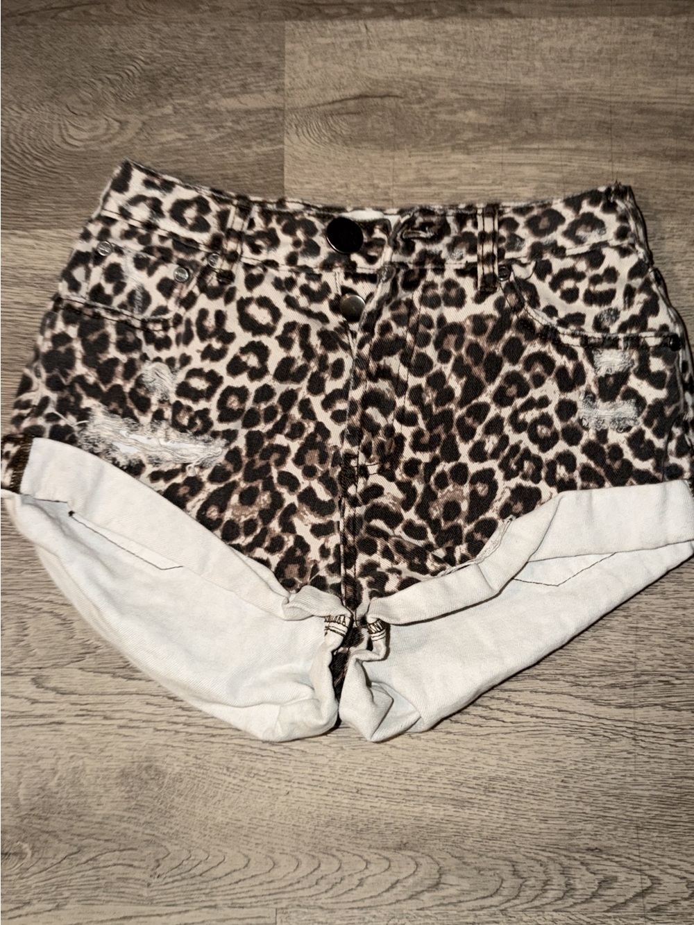 One Teaspoon Leopard Print High-Waist Denim Shorts - Brown/White